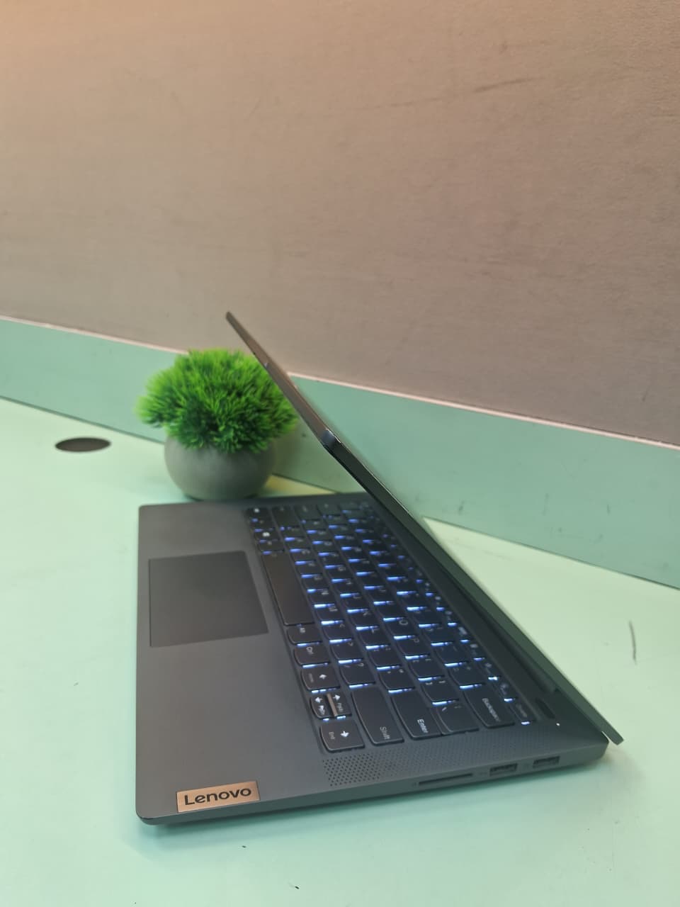 Lenovo IdeaPad 5-14ITL05 — i5 / 11th / 8GB / 512GB / 14"